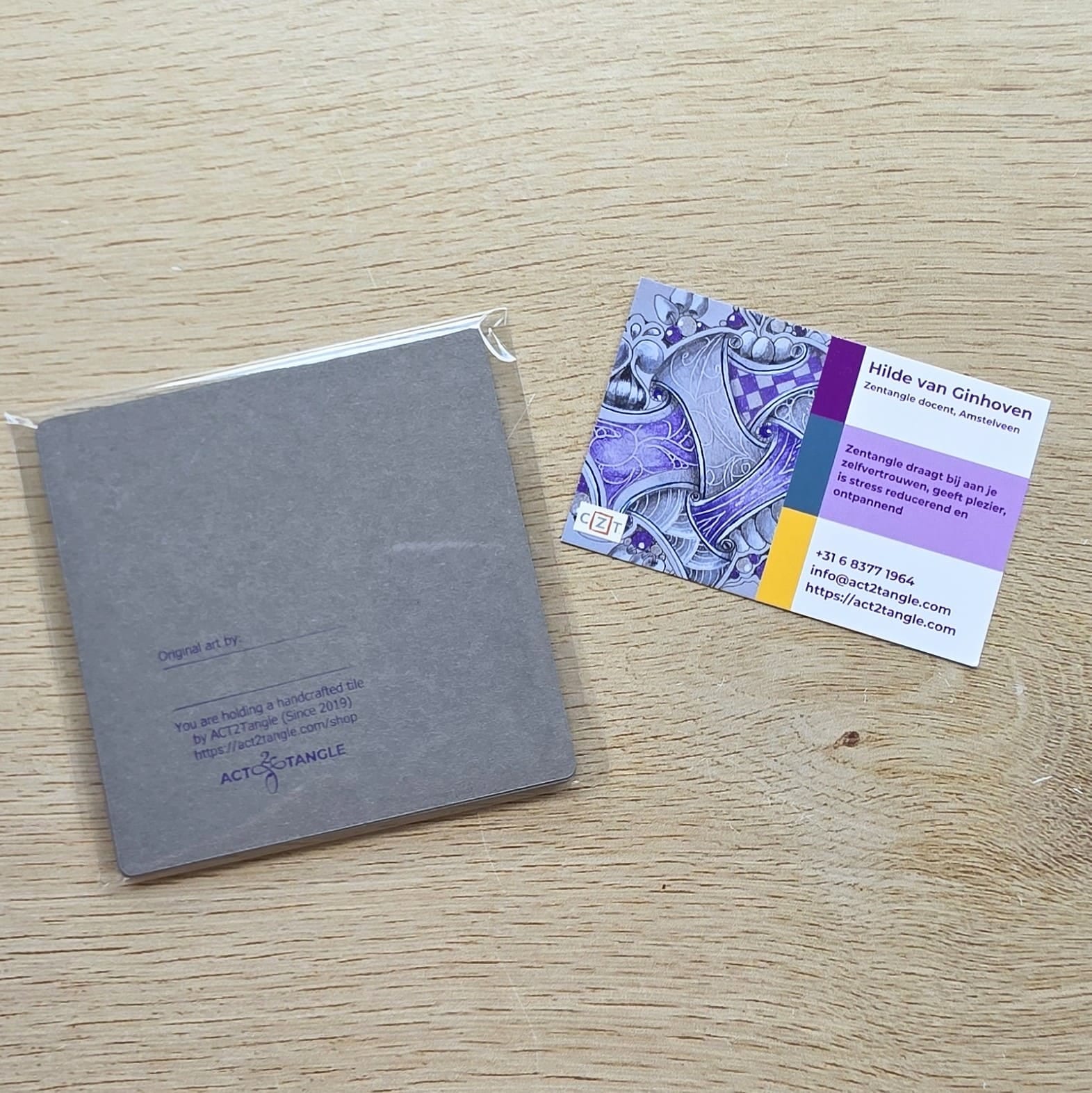 Gekleurde tiles van Hilde – vierkant - Afbeelding 4